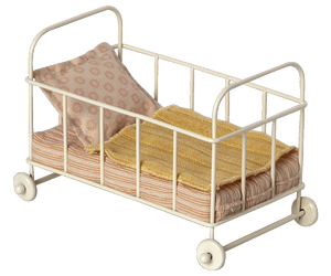 Cot bed, Micro